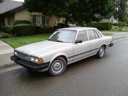 Photo Image Gallery & Touchup Paint: Toyota Cressida in Light Beige Metallic  (4D2)  YEARS: 1984-1984