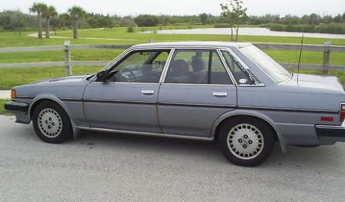 Photo Image Gallery & Touchup Paint: Toyota Cressida in Gray Metallic   (163)  YEARS: 1986-1986