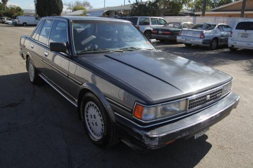 Photo Image Gallery & Touchup Paint: Toyota Cressida in Charcoal Gray   (26C)  YEARS: 1987-1987
