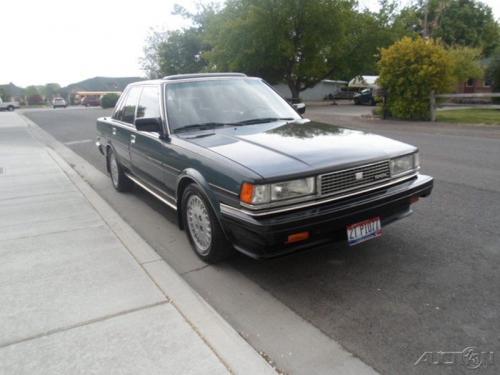 Photo Image Gallery & Touchup Paint: Toyota Cressida in Black Jade Gray  (2V1)  YEARS: 1985-1986