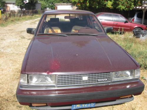 Photo Image Gallery & Touchup Paint: Toyota Cressida in Deep Maroon   (3E8)  YEARS: 1985-1986