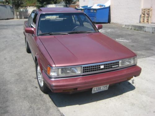 Photo Image Gallery & Touchup Paint: Toyota Cressida in Dark Red Pearl  (3H3)  YEARS: 1987-1988