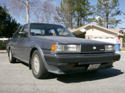 Photo Image Gallery & Touchup Paint: Toyota Cressida in Dark Blue Metallic  (8B4)  YEARS: 1985-1986