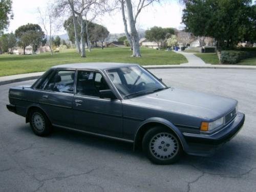 Photo Image Gallery & Touchup Paint: Toyota Cressida in Dark Blue Metallic  (8B4)  YEARS: 1985-1986