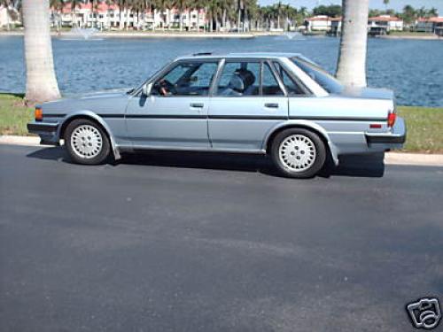 Photo Image Gallery & Touchup Paint: Toyota Cressida in Light Blue Metallic  (8D8)  YEARS: 1987-1988