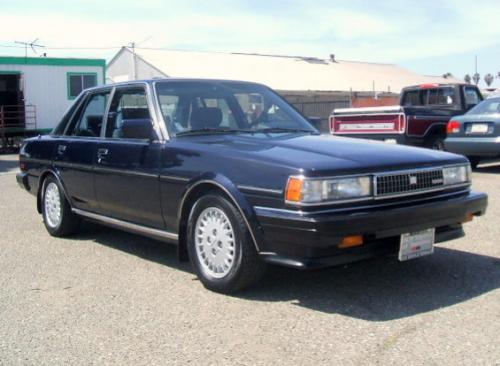 Photo Image Gallery & Touchup Paint: Toyota Cressida in Dark Blue Pearl  (8E3)  YEARS: 1987-1988