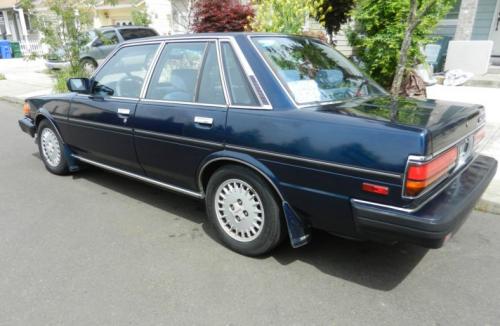 Photo Image Gallery & Touchup Paint: Toyota Cressida in Dark Blue Pearl  (8E3)  YEARS: 1987-1988