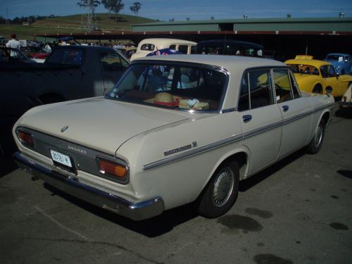 Photo Image Gallery & Touchup Paint: Toyota Crown in Spring Green   (T1028)  YEARS: 1965-1967