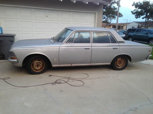 Photo Image Gallery & Touchup Paint: Toyota Crown in Palmela Gray Metallic  (T1421)  YEARS: 1968-1971