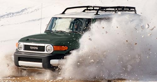 Photo Image Gallery & Touchup Paint: Toyota Fjcruiser in Army Green   (2KD)  YEARS: 2010-2013