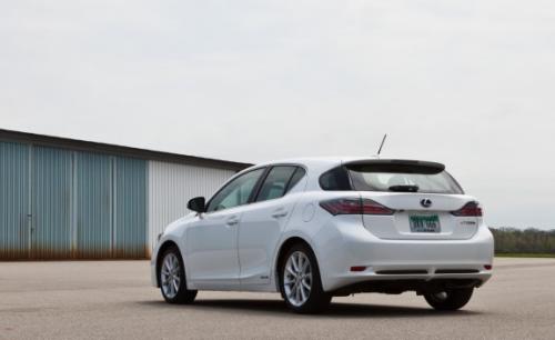 Photo Image Gallery & Touchup Paint: Lexus CT in Starfire Pearl   (077)  YEARS: 2011-2013