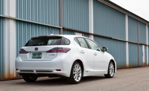 Photo Image Gallery & Touchup Paint: Lexus CT in Starfire Pearl   (077)  YEARS: 2011-2013