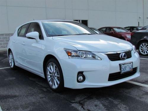 Photo Image Gallery & Touchup Paint: Lexus CT in Starfire Pearl   (077)  YEARS: 2011-2013