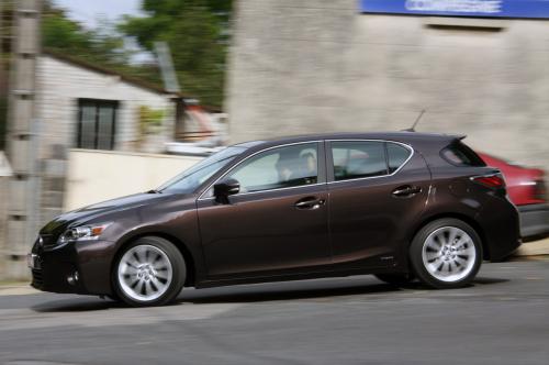 Photo Image Gallery & Touchup Paint: Lexus CT in Fire Agate Pearl  (4V3)  YEARS: 2011-2013