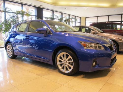 Photo Image Gallery & Touchup Paint: Lexus CT in Ultrasonic Blue Mica  (8U1)  YEARS: 2013-2013