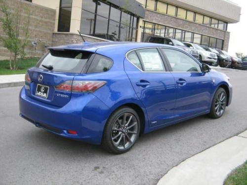 Photo Image Gallery & Touchup Paint: Lexus CT in Ultrasonic Blue Mica  (8U1)  YEARS: 2013-2013