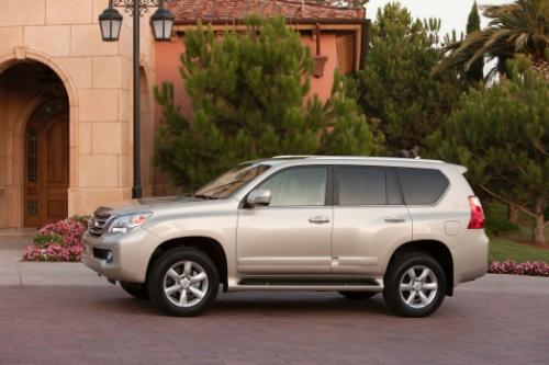 Photo Image Gallery & Touchup Paint: Lexus GX in Satin Cashmere Metallic  (4U7)  YEARS: 2010-2013