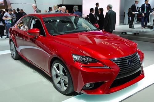 Photo Image Gallery & Touchup Paint: Lexus IS in Matador Red Mica  (3R1)  YEARS: 2014-2014