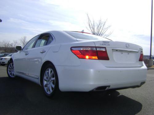Photo Image Gallery & Touchup Paint: Lexus LS in Starfire Pearl   (077)  YEARS: 2007-2013
