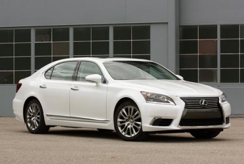 Photo Image Gallery & Touchup Paint: Lexus LS in Starfire Pearl   (077)  YEARS: 2007-2013
