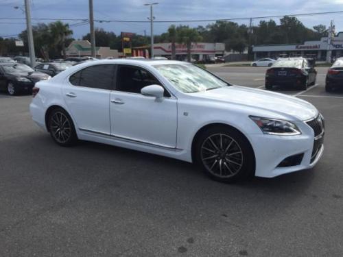Photo Image Gallery & Touchup Paint: Lexus LS in Ultra White   (083)  YEARS: 2013-2017