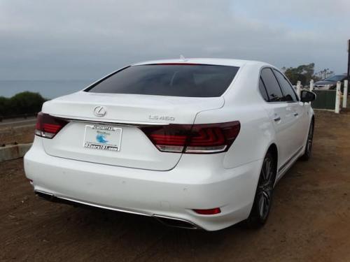 Photo Image Gallery & Touchup Paint: Lexus LS in Ultra White   (083)  YEARS: 2013-2017