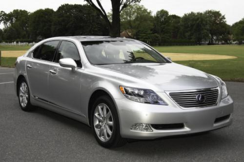 Photo Image Gallery & Touchup Paint: Lexus LS in Mercury Metallic   (1F2)  YEARS: 2007-2012