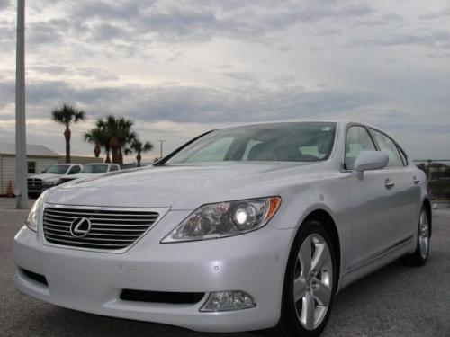 Photo Image Gallery & Touchup Paint: Lexus LS in Opaline Pearl   (1G5)  YEARS: 2008-2009