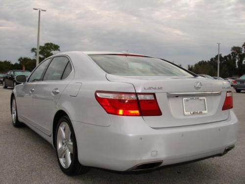 Photo Image Gallery & Touchup Paint: Lexus LS in Opaline Pearl   (1G5)  YEARS: 2008-2009