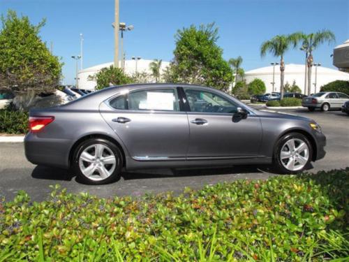 Photo Image Gallery & Touchup Paint: Lexus LS in Nebula Gray Pearl  (1H9)  YEARS: 2013-2013