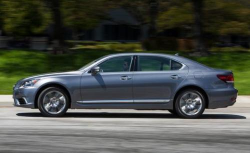 Photo Image Gallery & Touchup Paint: Lexus LS in Nebula Gray Pearl  (1H9)  YEARS: 2013-2013
