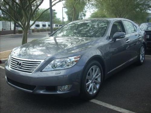 Photo Image Gallery & Touchup Paint: Lexus LS in Nebula Gray Pearl  (1H9)  YEARS: 2013-2013