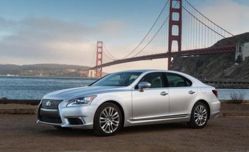 Photo Image Gallery & Touchup Paint: Lexus LS in Liquid Platinum   (1J2)  YEARS: 2013-2013
