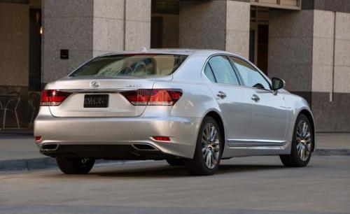 Photo Image Gallery & Touchup Paint: Lexus LS in Liquid Platinum   (1J2)  YEARS: 2013-2014