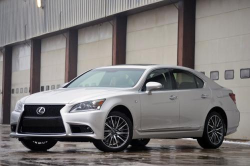 Photo Image Gallery & Touchup Paint: Lexus LS in Liquid Platinum   (1J2)  YEARS: 2013-2013