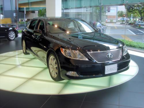 Photo Image Gallery & Touchup Paint: Lexus LS in Obsidian    (212)  YEARS: 2007-2013