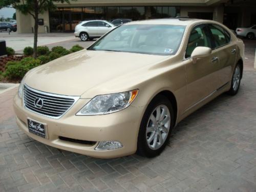 Photo Image Gallery & Touchup Paint: Lexus LS in Golden Almond Metallic  (4T1)  YEARS: 2008-2009