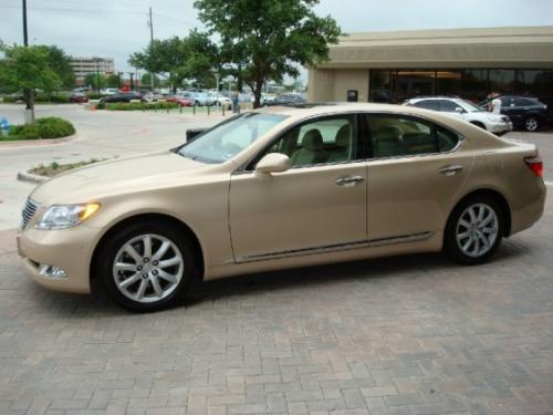 Photo Image Gallery & Touchup Paint: Lexus LS in Golden Almond Metallic  (4T1)  YEARS: 2008-2009