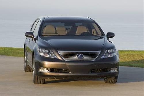 Photo Image Gallery & Touchup Paint: Lexus LS in Truffle Mica   (4T5)  YEARS: 2008-2010