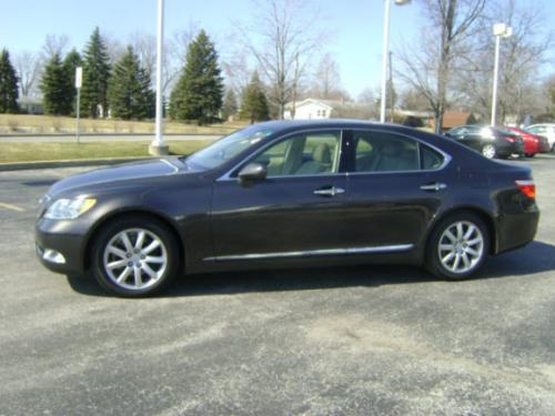Photo Image Gallery & Touchup Paint: Lexus LS in Truffle Mica   (4T5)  YEARS: 2008-2010