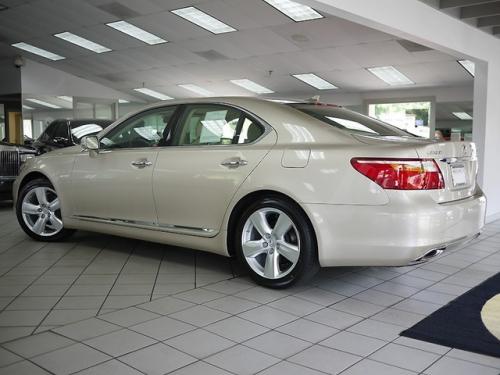 Photo Image Gallery & Touchup Paint: Lexus LS in Satin Cashmere Metallic  (4U7)  YEARS: 2010-2013