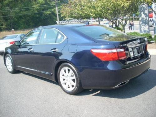 Photo Image Gallery & Touchup Paint: Lexus LS in Black Sapphire Pearl  (8U0)  YEARS: 2007-2009