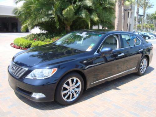 Photo Image Gallery & Touchup Paint: Lexus LS in Black Sapphire Pearl  (8U0)  YEARS: 2007-2009