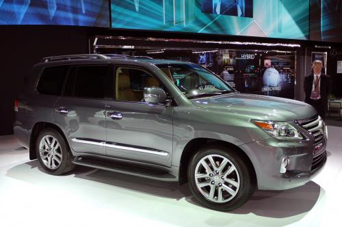 Photo Image Gallery & Touchup Paint: Lexus LX in Nebula Gray Pearl  (1H9)  YEARS: 2013-2013