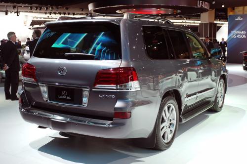 Photo Image Gallery & Touchup Paint: Lexus LX in Nebula Gray Pearl  (1H9)  YEARS: 2013-2013