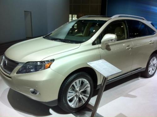 Photo Image Gallery & Touchup Paint: Lexus RX in Satin Cashmere Metallic  (4U7)  YEARS: 2011-2013