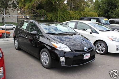 Photo Image Gallery & Touchup Paint: Toyota Prius in Black    (202)  YEARS: 2010-2013