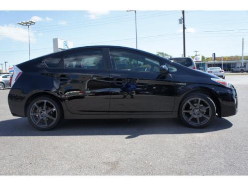 Photo Image Gallery & Touchup Paint: Toyota Prius in Black    (202)  YEARS: 2010-2013
