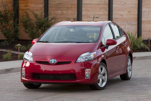 Photo Image Gallery & Touchup Paint: Toyota Prius in Barcelona Red Metallic  (3R3)  YEARS: 2010-2013