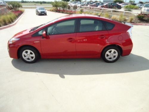 Photo Image Gallery & Touchup Paint: Toyota Prius in Barcelona Red Metallic  (3R3)  YEARS: 2010-2013